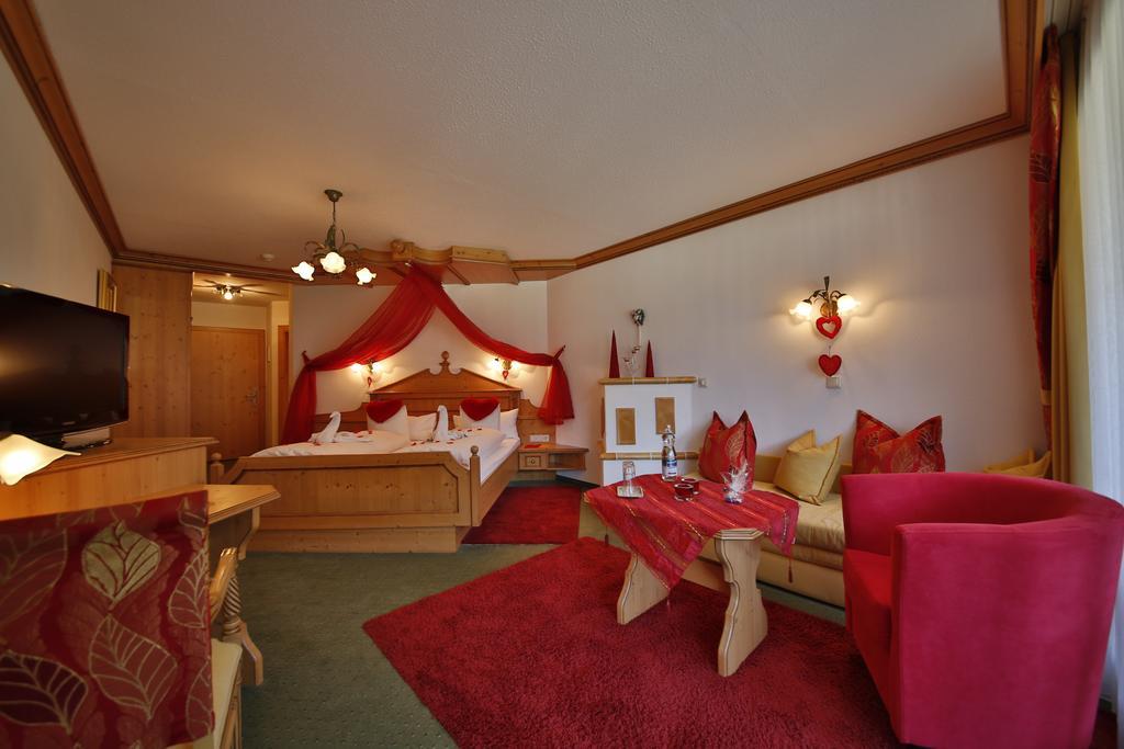 Romantik Resort & Spa Der Laterndl Hof Haldensee Quarto foto