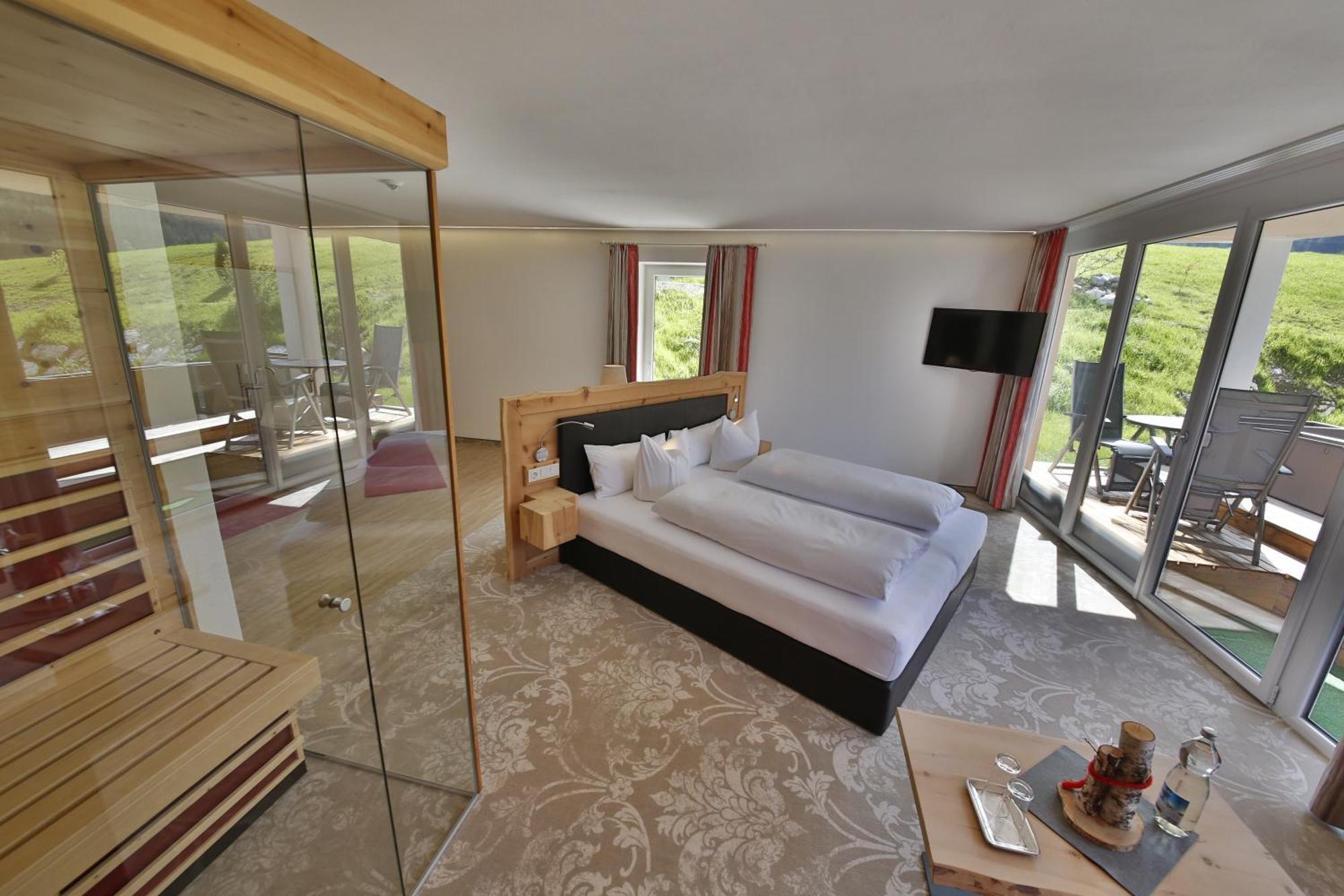 Romantik Resort & Spa Der Laterndl Hof Haldensee Quarto foto