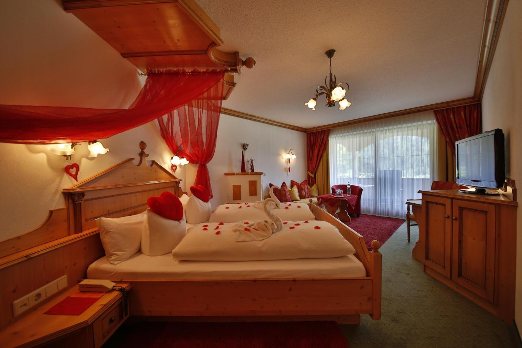 Romantik Resort & Spa Der Laterndl Hof Haldensee Quarto foto
